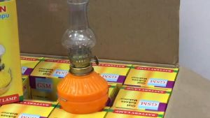 Lampu Teplok Lampu Ublik Lampu Teplok Minyak Lampu Kaleng Lampu Ublik Lampu Templek Lampu Kuno Lampu Solar