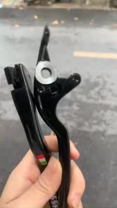 CẶP TAY THẮNG ACCOSSATO EXCITER MÀU ĐEN