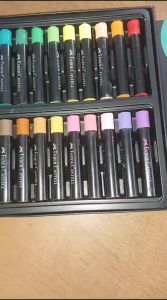 Crayon Oil Pastel Black Edition Faber Castell: Crayon Kualitas Tinggi untuk Seni & Desain