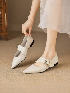 Reemoor | Soft Lambskin Pointed Toe Gentle Style Mary Jane Flats