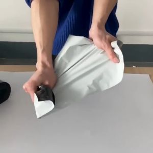 100 Pcs/Pack White Polymailer Bag Premium Extra thick Poly Mailer Courier Bag High Quality Polymer. Waterproof Tear-Proof Plastic Shipping Mailing Bag Packaging Self Adhesive Envelope