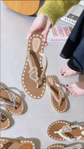 New Womens Fashionable Flip-Flops with Cute Double Heart Decoration Stylish Non-Slip Waterproof Rubber Slippers for Outdoor Home Wear Flat Korean Style Trendy Beach Sandals 070523