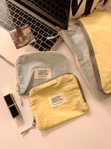 Portable Mini Makeup Bag Womens Cosmetic Storage Pouch Condoms Coin Purse Handbag Casual Cotton Commuter Macaron Style