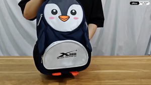 Balo Mầm Non Cao Cấp Chống Nước Xbags Xb3019 Xinh Xắn Siêu Nhẹ Nhiều Ngăn Họa Tiết Chim Cánh Cụt Đáng Yêu!