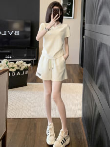 Fashionable Sporty Casual V-Neck Short Sleeve Womens Set Summer 2025 Age-Defying T-Shirt Shorts Two-Piece Trendy Ensemble