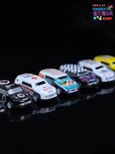 Ô tô đồ chơi khung vỏ hợp kim siêu bền chắc chạy dây cót. Mô hình giống 95% các siêu xe cho bé thỏa thích chơi. Sanpi