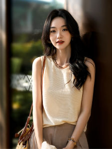 Heritage Washi Silk Cool Handmade Bead Slimming Knit Vest and Cardigan Set