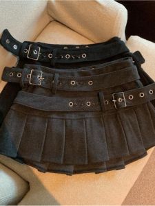 GUZILIAN | Slimming Pleated Mini Skirt Fashionable Retro Design For Women Autumn Winter New Style High Waist Short Skirt Anti-Light