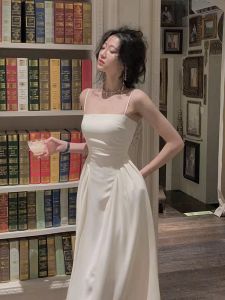 ชุดเดรสยาวแขนกุดเอวสูงทรงเอแขนกุดสไตล์เจ้าสาว ชุดเดรสยาวคลุมเข่าสำหรับงานวันเกิด