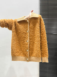 เสื้อคาร์ดิแกนถักแขนยาวทรงหลวมสไตล์เกาหลีสีเหลือง ผ้าขนสัตว์หนา ฤดูใบไม้ร่วง/ฤดูหนาว เสื้อคลุมกันหนาวสำหรับผู้หญิง