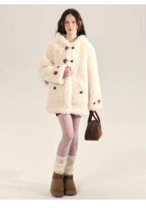 Retro Sweet Lamb Fur Jacket Integrated Leather And Fur Hooded Mini Soft Fluffy Coat Women Medium Length Cotton Clothes