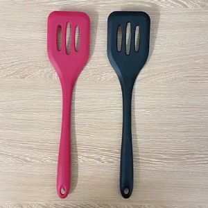Spatula Sutil Silikon Tahan Panas Ukuran 305 Cm / Spatula Silicone Anti Lengket Food Grade