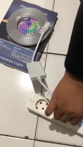 Lampu LED STRIP SELANG 2835 10Meter/220V OUTDOOR RGB/LED strip warna-warni/merah putih