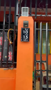 House Address Plate / Signage l Personalized Acrylic House Number  (6x10 inches)