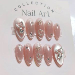 Móng tay thiết kế Nail box mắt mèo hồng mã số AB44