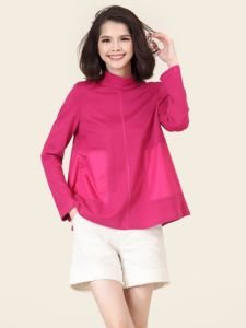 เสื้อยืดคอกลมแขนยาวเอวสูงสไตล์ a สำหรับผู้หญิง เสื้อเชิ้ตสีม่วงสดใส แฟชั่นฤดูใบไม้ร่วง 2025 ใหม่ เสื้อผ้าสไตล์ยุโรป เสื้อผ้าทำงาน