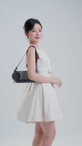 Bộ hộp quà YUUMY (Túi đeo chéo nữ YUUMY YN346 + Hộp quà YHQ2 + Túi giấy YTG2 + Túi rút BVR3838 + Thiệp cảm ơn YBT1)