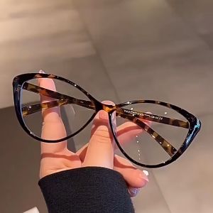 Europe and the United States wind anti-blue glasses anti-radiation ultra-light polygon explosive glasses show small face