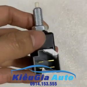 Công tắc chân phanh Kia K3 2013-2015 Chính hãng