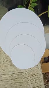 แผ่นพลาสวูด พลาสวูด PVC สีขาว ผิวเรียบ ความหนา 5 มิลลิเมตร Plasswood แบบวงกลม ทนแดดทนฝน น้ำหนักเบา อายุการใช้งานยาวนาน