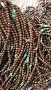 Vòng tay 108 hạt gỗ đàn hương 6mm cầu nguyện thiền Phật Mala - trang trí tượng và đeo vòng tay