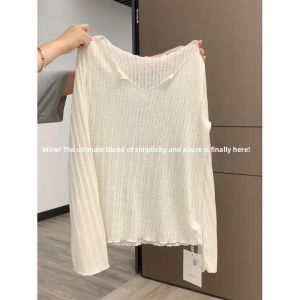UV Protection Breathable Loose Concealing Slim V-Neck Ice Silk T-Shirt