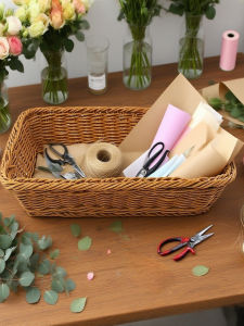 Handwoven Wicker Storage Basket Cosmetic Box Snack Basket Display Organizer Handmade Storage Basket for Household Use