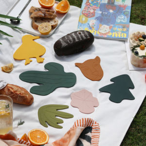 Eco-Friendly Silicone Dining Mat/Cup Mat/Heat Resistant Bowl Mat Multi-Functional Creative Tableware Waterproof Home Garden