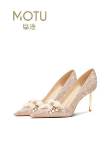 รองเท้าแต่งงานลายดอกไม้สไตล์ฝรั่งเศส ผู้หญิง ใหม่ 2025 รองเท้าส้นสูงหัวแหลมประดับเลื่อม สวมใส่ได้สองแบบ รองเท้าเจ้าสาว ทันสมัย สไตล์เกาหลี