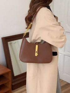 [SG SELLER]  Korea Minimalist Metal Buckle PU Leather Women Casual Simple Zipper Shoulder Hand Bag