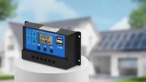 Dual USB Solar Power Regulator 10A 100A LCD Digital Display Auto Adjust Charging Controller For Outdoor And Home Solar Battery S