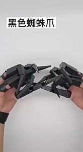3D Realistic Horror Ghost Claw Articulated Fingers Halloween Horror Fake Fingers Skeleton Hands Props Cosplay Gear Finger Glove