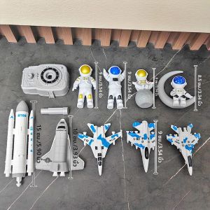 เด็กนักบินอวกาศยานอวกาศของเล่น Space Rocket Launch Pad สถานีอวกาศรุ่นเปิดตัวนักบินอวกาศยานอวกาศเปิดตัวของเล่น