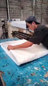 PLASTIK PE UV TEBAL 80 MICRON LEBAR 80 CM PANJANG 25 METER PUTIH BENING