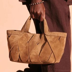 Womens Mini Shopper Bag Luxury Design New in Handbags For Women Solid Color Woven Tote Bags