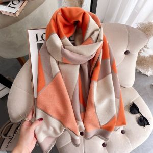 Womens Scarf Versatile Warmth Knee Protector Winter Wrap Shoulder Shawl Outerwear Blanket Sleepwear British Style Plaid
