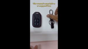 ปลอกกุญแจรีโมทรถยนต์โตโยต้า Toyota Cross ปี 2020 /Altis ปี 2020 / Camry ปี 2020 เคสหนังแท้หุ้มรีโมท ซองหนังแท้่ใส่กุญแจรถยนต์กันรอยกันกระแทก สีดำด้ายแดง