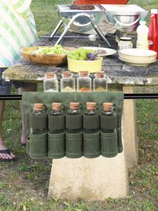 Outdoor Camping Convenient Glass Spice Bottles Set with Canvas Storage Bag BBQ Seasoning Bottle Combination Kit for Hiking Travel