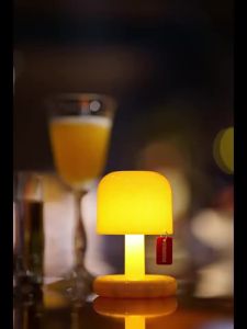Sunset Lamp LED Night Light USB Rechargeable Mini Table Desk Bedside Bedroom Hall Room Decor Atmosphere Mood Warm Ambient Lights