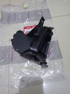 cover laci bagian dalam box inner upper vario 160 k2s original honda 81136K2SN00