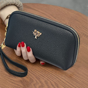 Clutch Bag Womens New Arrival Large Capacity Long Wallet Big Screen Mobile Phone Bag Easiest for Match Rest Wrist Bag Zipper Wallet