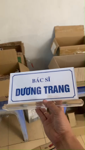 (CHUYÊN SỈ SLL) Biển chức danh mica kích thước 10x20cm trong suốt bảng chức danh để bàn trong suốt 10x20cm