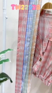 set 3 ชิ้น ลายสก็อต เสื้อคอปกเอวสม๊อค กับ กระโปรงยาว+สายผูกโบว์ TT22528