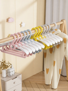 Adjustable Anti-Slip Childrens Clothes Hanger