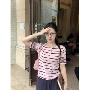 Áo Thun Sơ Mi Cổ Tim Sọc Ôm Body Tay Ngắn
