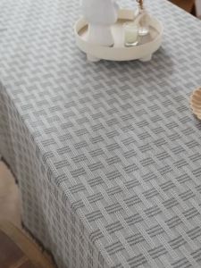 Autumn Cotton Linen Tablecloth Farmhouse Tablecloths Grey Burlap Table Covers with Tassel for Kitchen Dinning Picnic Wedding