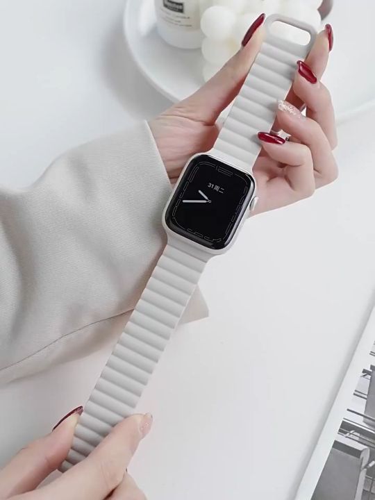 Dây Đeo Silicon Hai Màu Có Nam Châm Cho Apple Watch Seires 10 9 8 ultra 7 5 4 SE 49mm 41mm 45mm 44mm 40mm 46mm 42mm