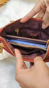 กระเป๋าสะพายผ้า Candy Flowers รุ่น Linny มาพร้อมสายโซ่ ถอดออกได้ สวยงาม และมีสายสะพายยาว