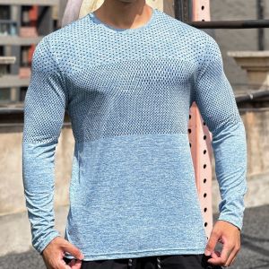 Breathable Muscle Building Training Shirt for Men Iontex