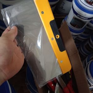 Gạt Inox gạt nhựa tấm gạt bột keo bả tạo phẳng tiện lợi nhỏ gọn(2